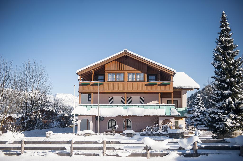 Aparthotel Kristall Altenmarkt im Pongau Exteriér fotografie